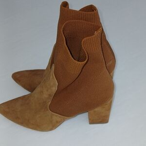 Steve Madden REMY Sock Booties – Cognac Brown – Size 8